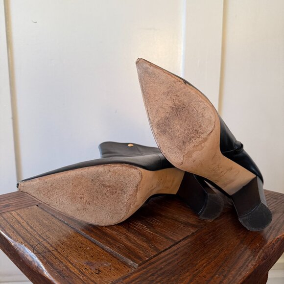 Tory Burch Penelope Point Tor Bootie Black Leather Gold Logo Size 9.5 - Picture 8 of 9